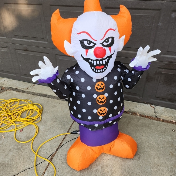 Inflatable Clown Halloween Decorations Gemmy 4 Feet - Picture 4 of 8